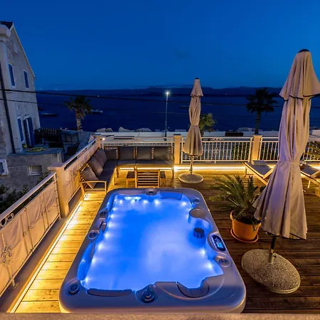 Seafront Denis * Bol