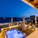 Seafront Denis Villa *