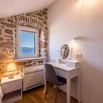 Villa Seafront Denis Bol