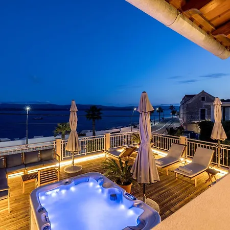 Seafront Denis Villa *