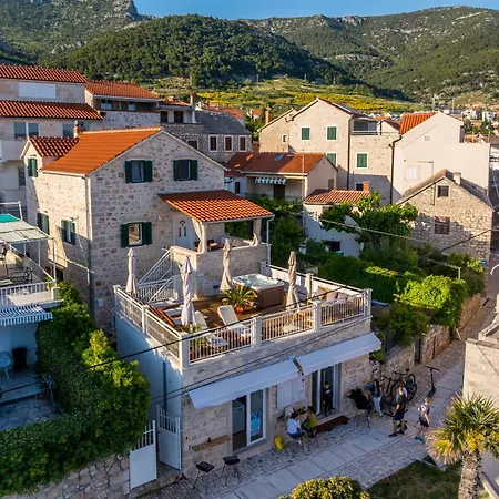 Seafront Denis Villa