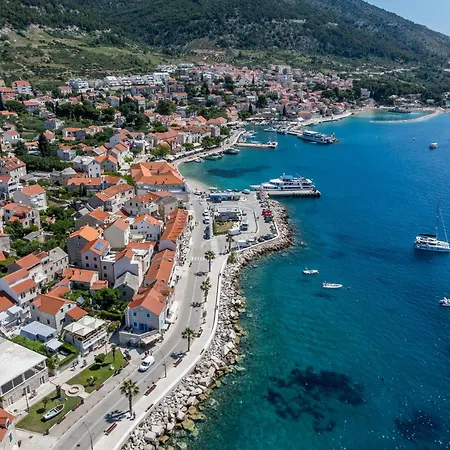 Seafront Denis Вілла Бол