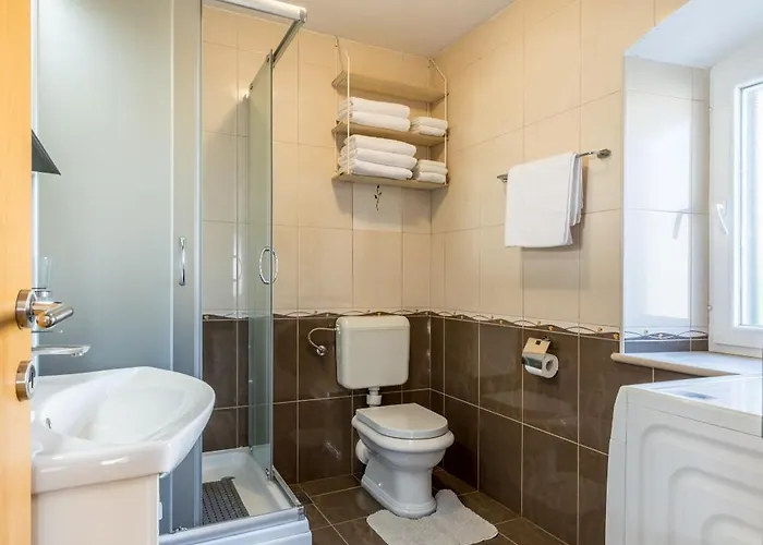 Seafront Denis * Bol