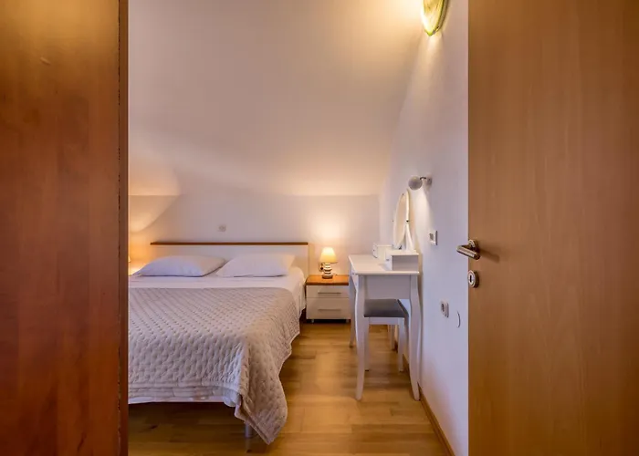 Seafront Denis Μπολ