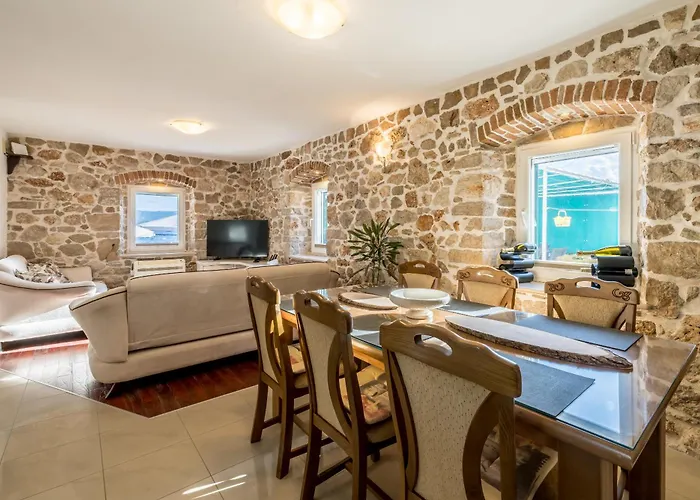 Seafront Denis Βίλα Μπολ